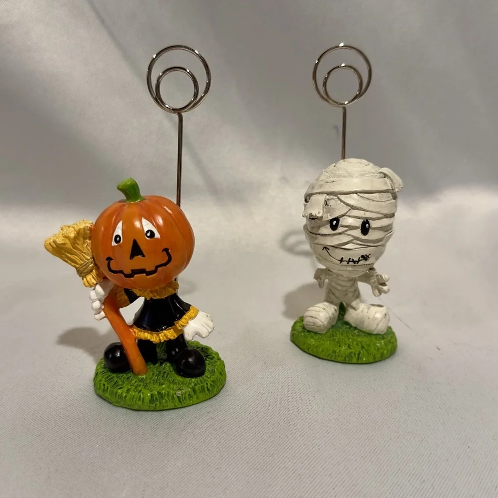 Vintage halloween place